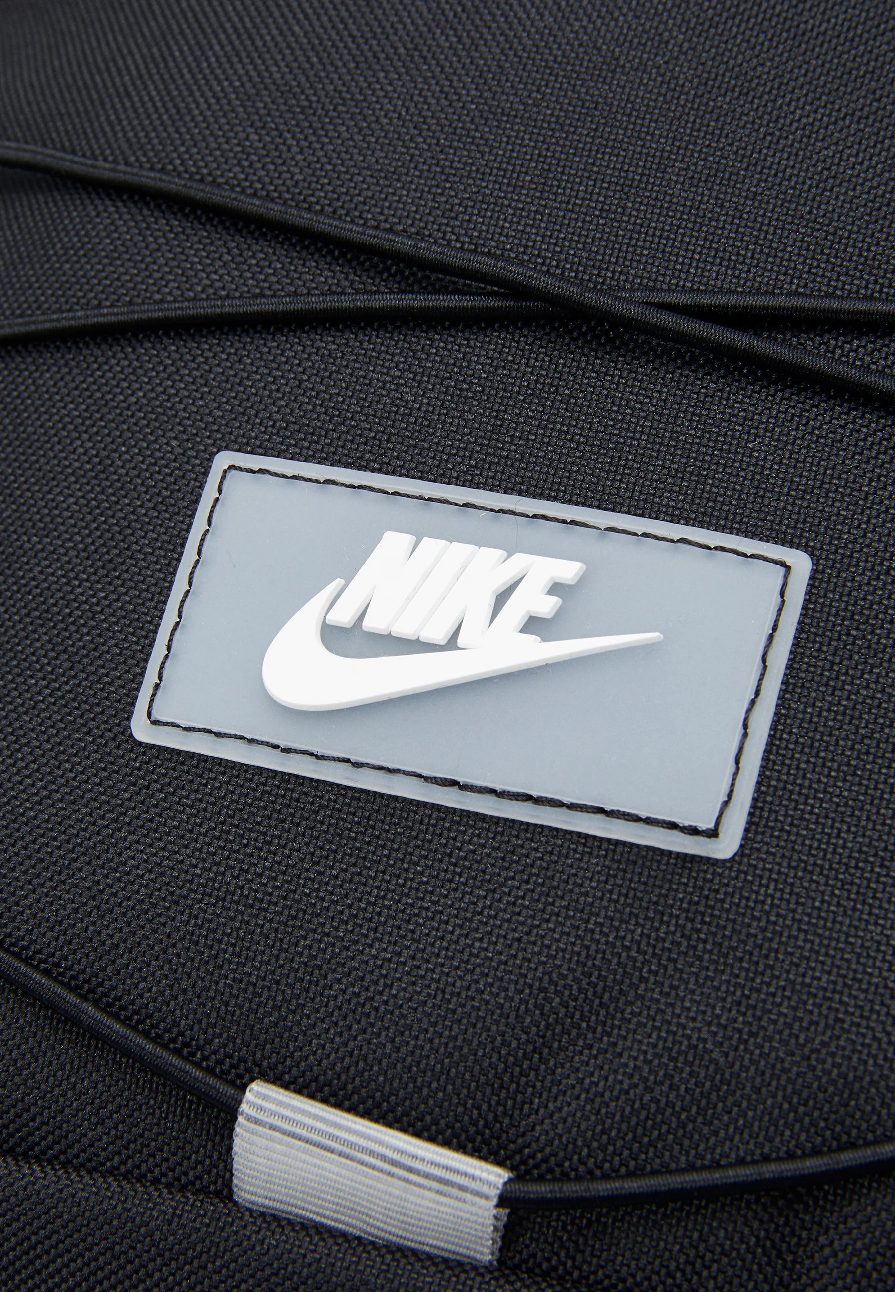 Nike Hayward (26L) |  Zaino Unisex